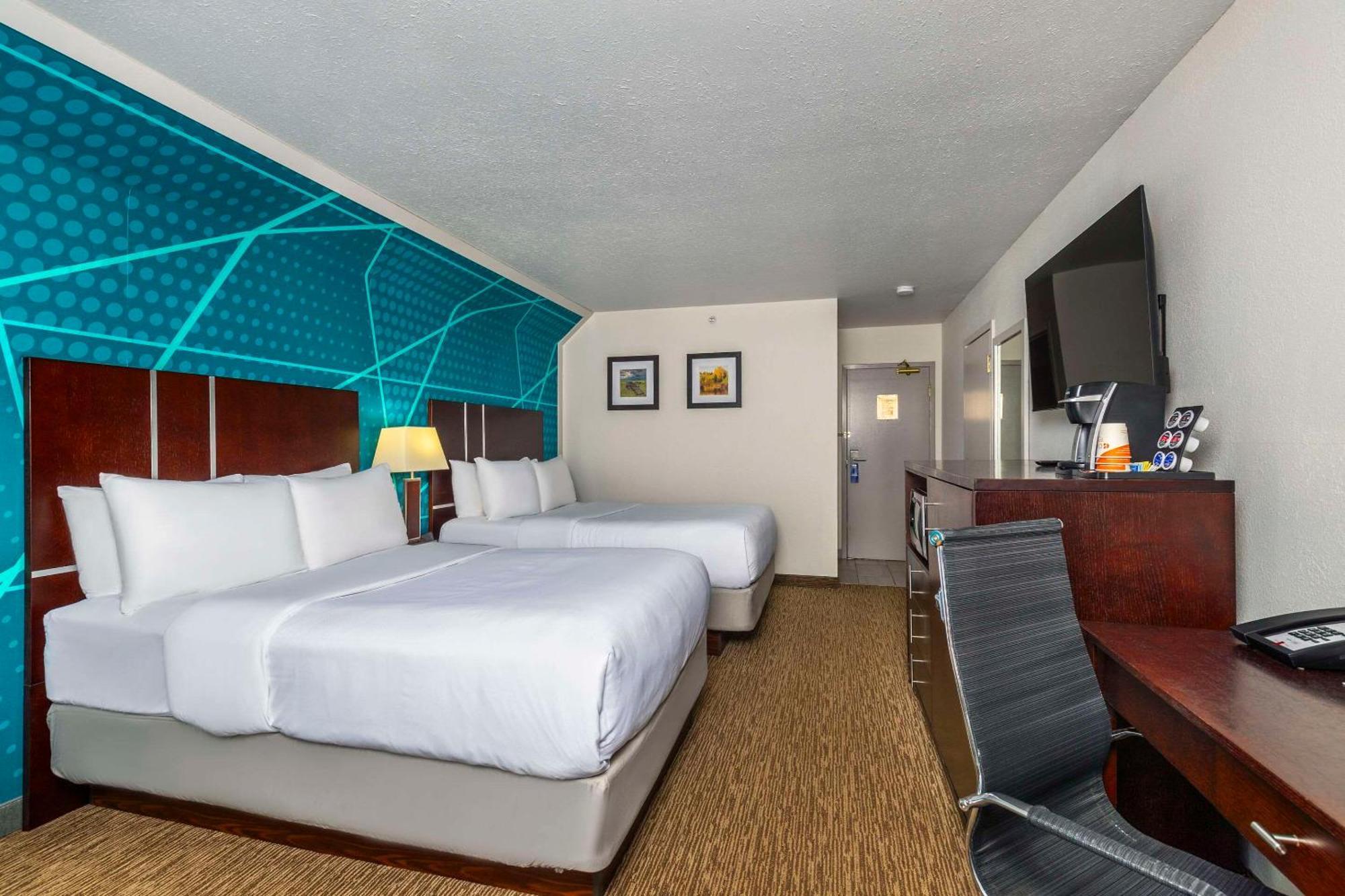 Comfort Inn & Suites Yorkton Εξωτερικό φωτογραφία